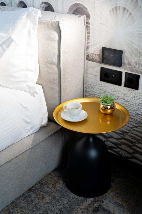 Mm Boutique Hotel Burgas City Exterior foto